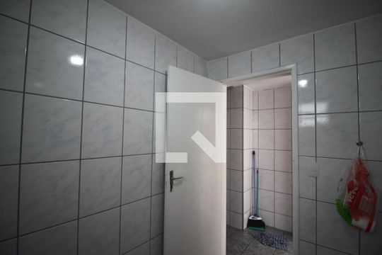 Banheiro 1 de casa à venda com 2 quartos, 200m² em Cidade Dutra, São Paulo
