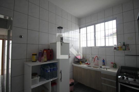 Cozinha de casa à venda com 2 quartos, 200m² em Cidade Dutra, São Paulo