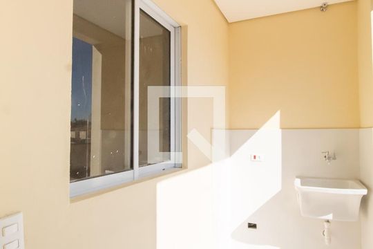 Área de Serviço de casa para alugar com 1 quarto, 20m² em Conceição, Osasco