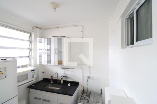 Cozinha de apartamento à venda com 1 quarto, 29m² em Barra Funda, São Paulo