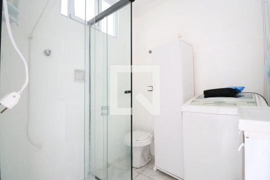 Banheiro de apartamento à venda com 1 quarto, 29m² em Barra Funda, São Paulo