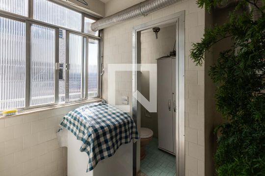 Área de Serviço de apartamento para alugar com 2 quartos, 95m² em Tijuca, Rio de Janeiro