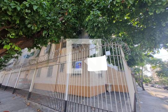 Fachada de apartamento para alugar com 2 quartos, 70m² em Rio Comprido, Rio de Janeiro