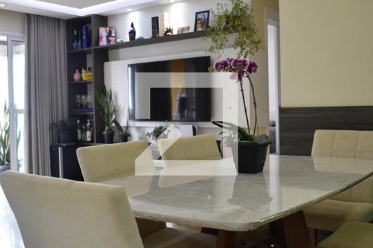 Sala de jantar de apartamento à venda com 2 quartos, 72m² em Capão Raso, Curitiba