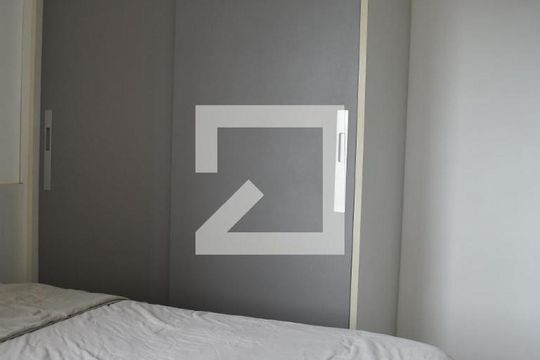 Suíte de apartamento à venda com 2 quartos, 72m² em Capão Raso, Curitiba
