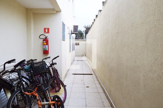 Área externa de apartamento para alugar com 2 quartos, 50m² em Esplanada dos Barreiros, São Vicente