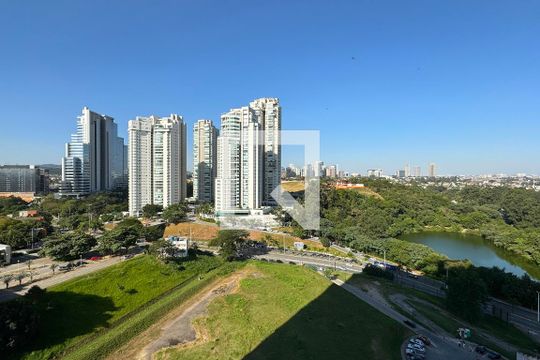 Vista da Sacada de apartamento para alugar com 2 quartos, 53m² em Alphaville Empresarial, Barueri