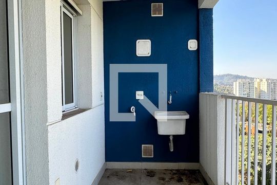 Área de Serviço de apartamento para alugar com 2 quartos, 53m² em Alphaville Empresarial, Barueri