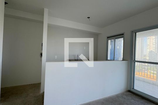 Cozinha de apartamento para alugar com 2 quartos, 53m² em Alphaville Empresarial, Barueri