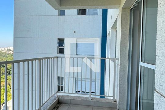 Sacada de apartamento para alugar com 2 quartos, 53m² em Alphaville Empresarial, Barueri