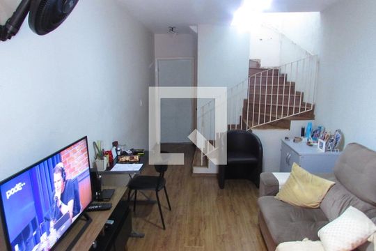 Sala de casa à venda com 4 quartos, 130m² em Vila Sonia do Taboao, São Paulo