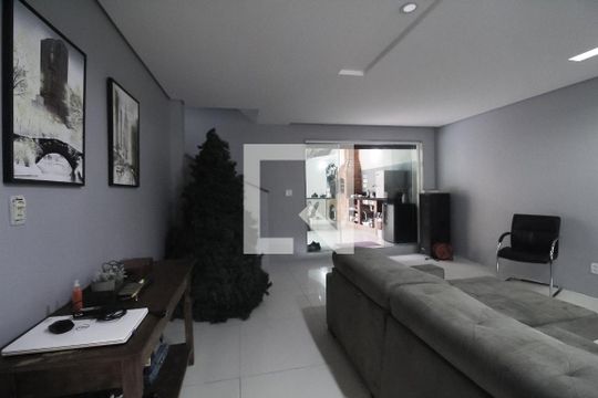 Sala de casa de condomínio para alugar com 4 quartos, 606m² em Anil, Rio de Janeiro