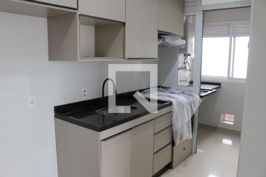 Cozinha  de apartamento para alugar com 3 quartos, 70m² em Jardim Independência (são Paulo), São Paulo