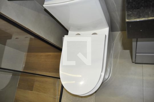 Banheiro 2 de apartamento para alugar com 3 quartos, 66m² em Del Castilho, Rio de Janeiro