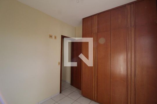 Quarto 2 de apartamento para alugar com 2 quartos, 62m² em Patrimônio, Uberlândia