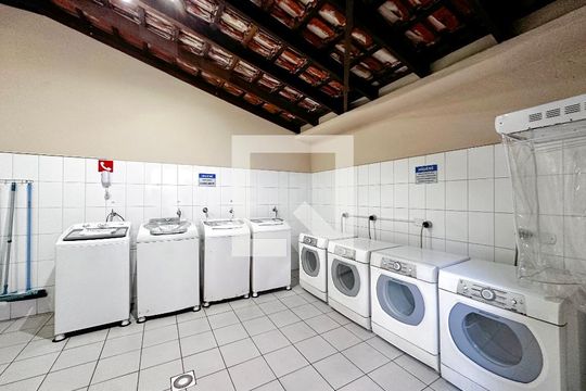 Lavanderia de apartamento para alugar com 1 quarto, 35m² em Santo Amaro, São Paulo