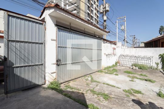 Área Externa de casa à venda com 1 quarto, 70m² em Chora Menino, São Paulo