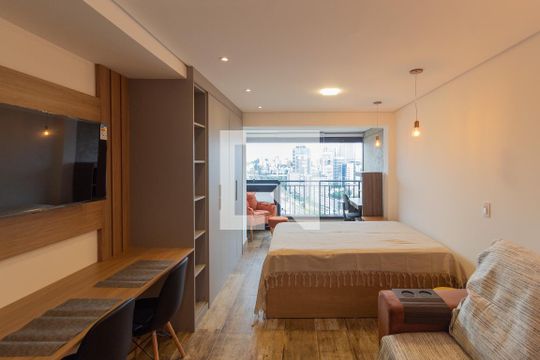 Sala de kitnet/studio à venda com 1 quarto, 32m² em Vila Cordeiro, São Paulo