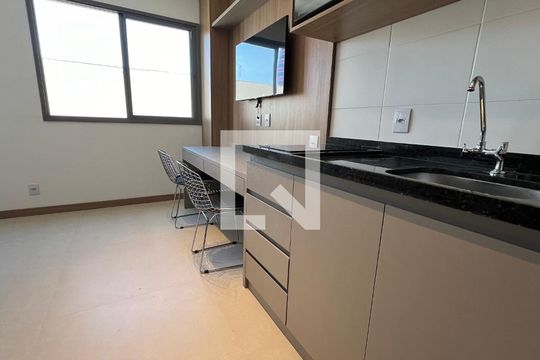 Cozinha de kitnet/studio à venda com 1 quarto, 25m² em Pinheiros, São Paulo