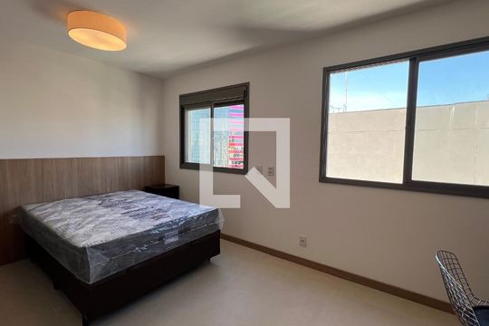 Quarto de kitnet/studio à venda com 1 quarto, 25m² em Pinheiros, São Paulo