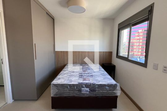 Quarto de kitnet/studio à venda com 1 quarto, 25m² em Pinheiros, São Paulo