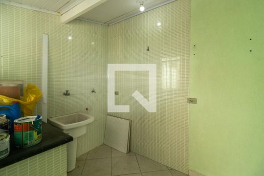 Área de Serviço de casa para alugar com 2 quartos, 65m² em Granja Viana, Cotia