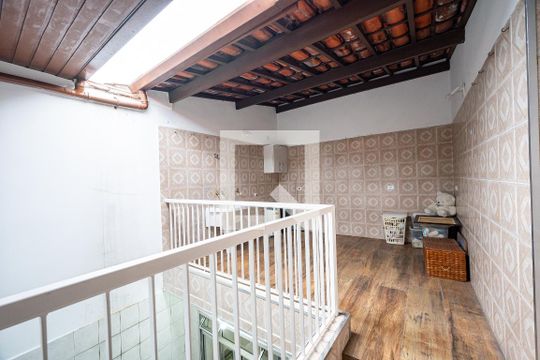 Lavanderia de casa à venda com 2 quartos, 180m² em Vila do Encontro, São Paulo