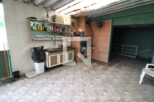 Área Comum de casa à venda com 4 quartos, 150m² em Parque Edu Chaves, São Paulo