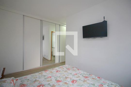 Suite de apartamento para alugar com 2 quartos, 65m² em Buritis, Belo Horizonte