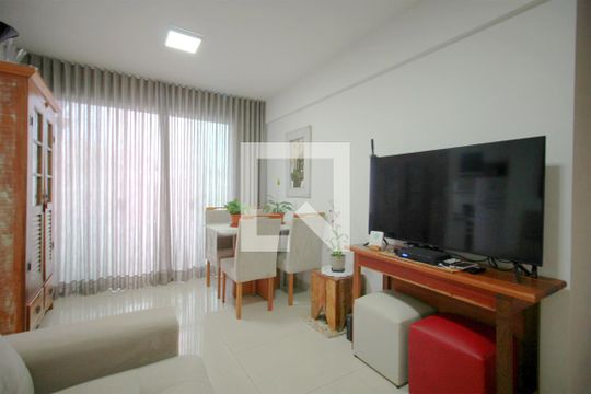 Sala de apartamento para alugar com 2 quartos, 65m² em Buritis, Belo Horizonte
