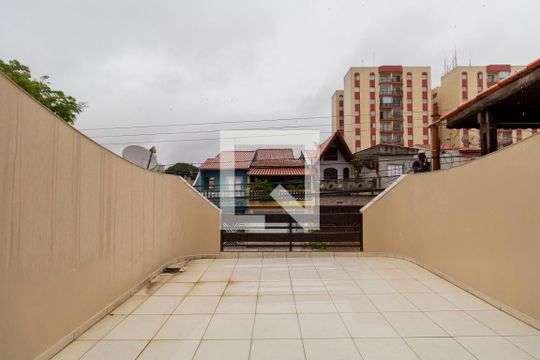 Varanda Quarto 1 de casa à venda com 3 quartos, 150m² em Jardim Itapemirim, São Paulo