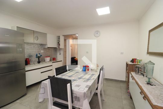 Cozinha de casa à venda com 3 quartos, 208m² em Vila Carrao, São Paulo
