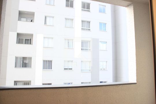 Varanda Sala de kitnet/studio para alugar com 1 quarto, 28m² em Vila das Bandeiras, Guarulhos