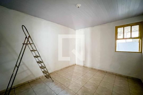 Quarto 2 de casa para alugar com 2 quartos, 75m² em Vila Aurora (zona Norte), São Paulo