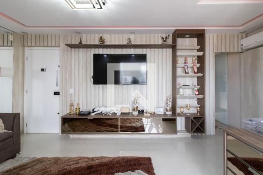 Sala de apartamento à venda com 2 quartos, 57m² em Vila Rosalia, Guarulhos