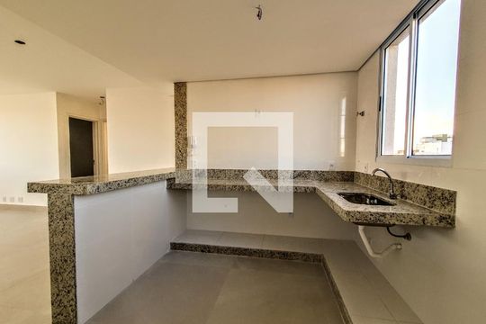 Cozinha de apartamento à venda com 2 quartos, 67m² em Ipiranga, Belo Horizonte