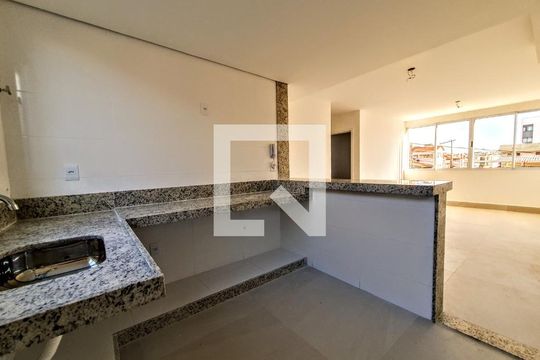 Cozinha de apartamento à venda com 2 quartos, 114m² em Ipiranga, Belo Horizonte