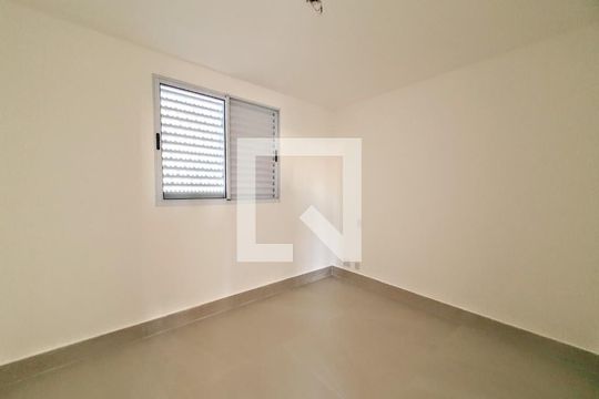 Quarto de apartamento à venda com 2 quartos, 65m² em Ipiranga, Belo Horizonte
