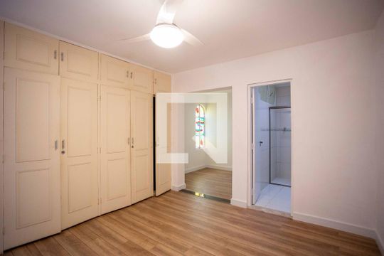 Quarto Suíte de casa à venda com 3 quartos, 200m² em Jardim Aeroporto, São Paulo