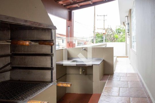 Área comum - Churrasqueira de casa para alugar com 3 quartos, 200m² em Jardim Aeroporto, São Paulo