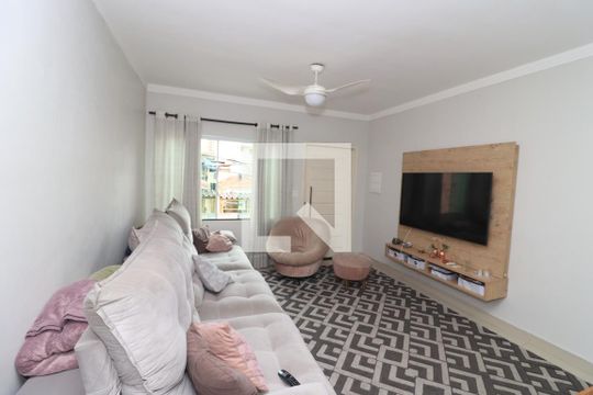 Sala de TV de casa à venda com 3 quartos, 140m² em Vila Carrao, São Paulo