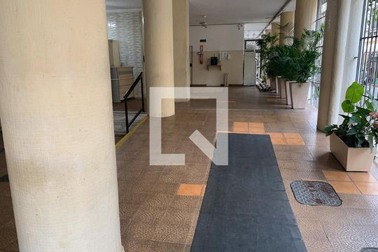 Área comum  de apartamento para alugar com 1 quarto, 30m² em Catete, Rio de Janeiro