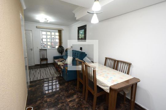Sala de casa de condomínio à venda com 3 quartos, 100m² em Vila Campo Grande, São Paulo