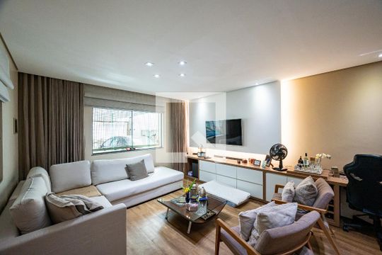 Sala de casa à venda com 3 quartos, 170m² em Vila da Saúde, São Paulo