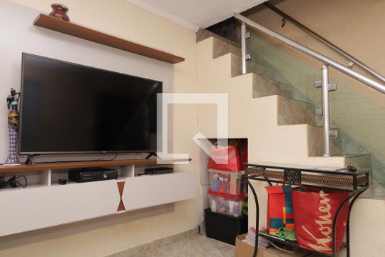 Casa à venda com 3 quartos, 27m² em Conjunto Residencial José Bonifácio, São Paulo