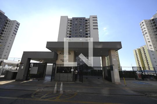 Fachada de apartamento para alugar com 2 quartos, 54m² em Parque Oeste Industrial, Goiânia