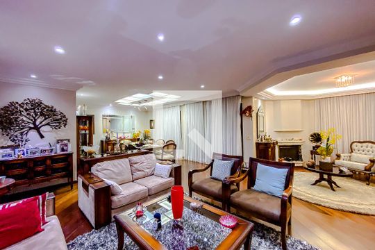 Apartamento à venda com 4 quartos, 241m² em Tatuapé, São Paulo
