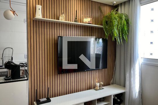 Sala de apartamento à venda com 2 quartos, 43m² em Jardim Iris, São Paulo