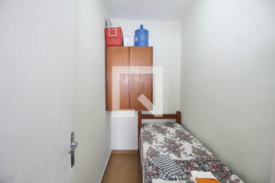 Quarto de Serviço de apartamento para alugar com 3 quartos, 80m² em Jardim São Miguel, Guarujá