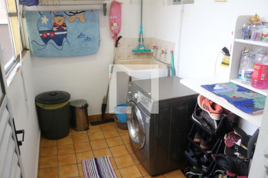 Área de Serviço de casa à venda com 3 quartos, 191m² em Boa Vista, São Caetano do Sul